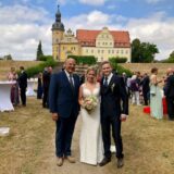 Secret Place Schloss Thallwitz, Trauredner Carsten Riedel mit Brautpaar