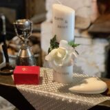 Nürnberger Brautbecher auf Amboss